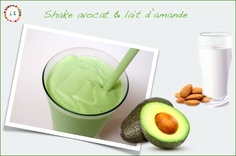 smoothie avocat et lait d'amande -synergie alimentaire